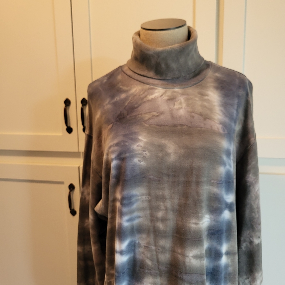 Young Fabulous and Broke Asymmetrical Tie Dye Sweater Dress size Large - Picture 5 of 14